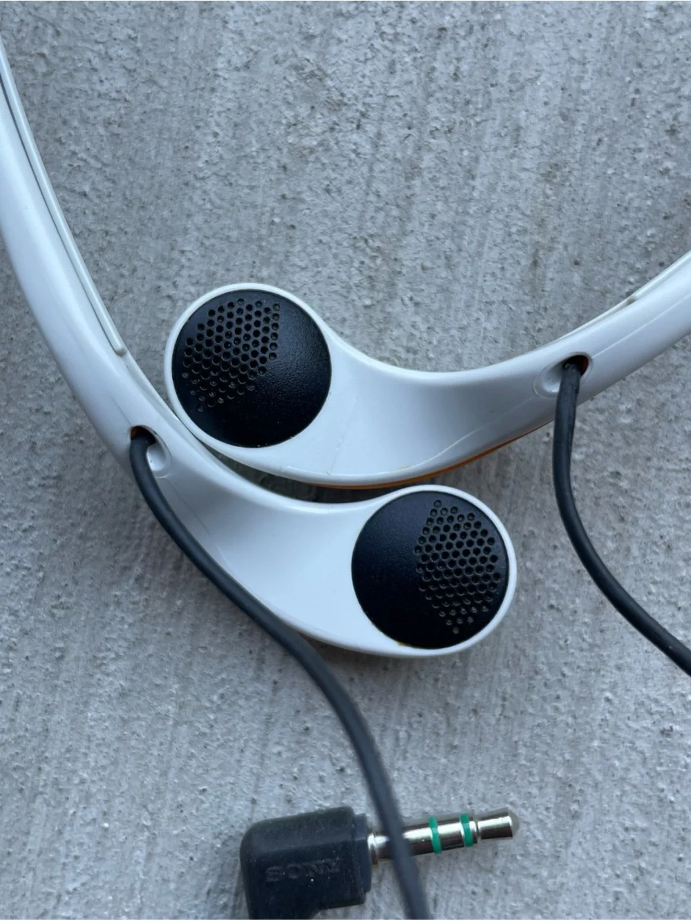 Sony MDR W014 Sports Walkman White Orange In Ear Headphones Tested Working
